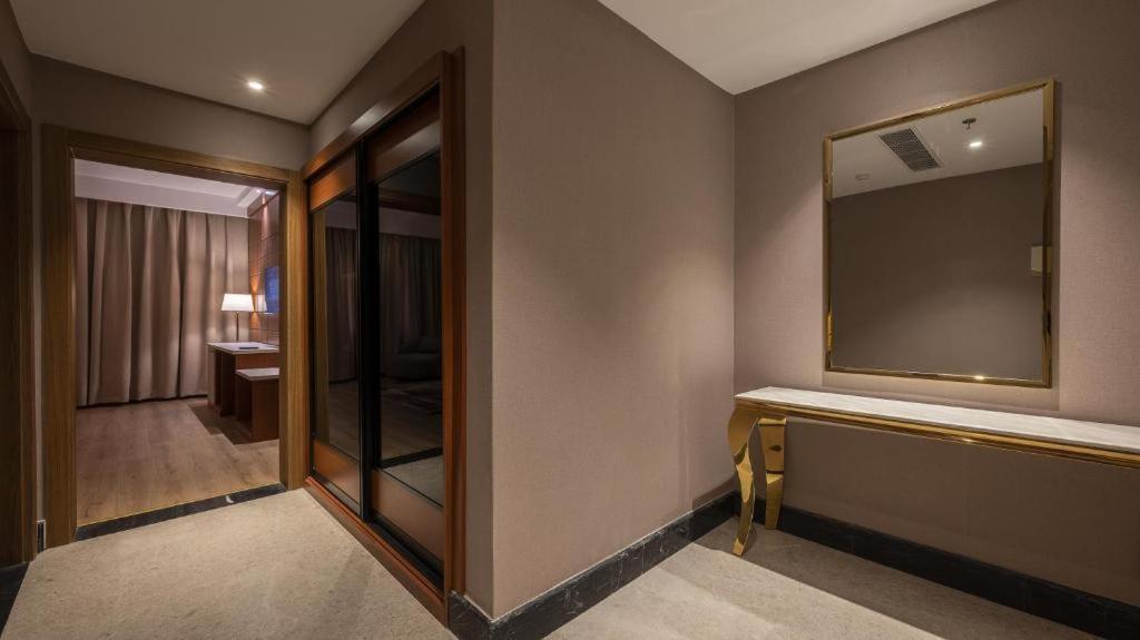 فندق فلافور Flavor Hotel Медина Екстериор снимка